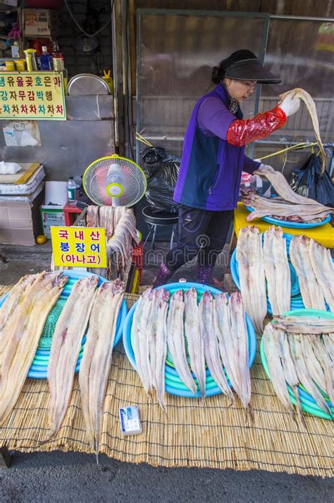 Busan Jagalchi Fish Market Editorial Stock Image Image Of Korea