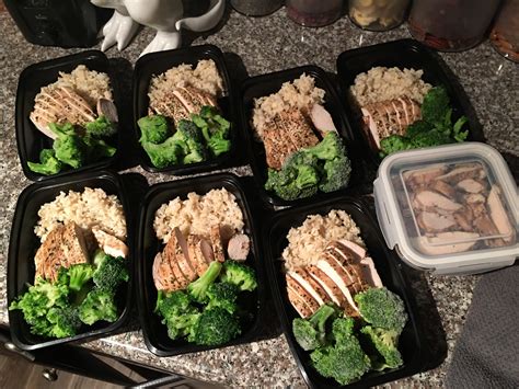 I used frozen broccoli ( unthawed). Out of ideas- back to brown rice, broccoli, and chicken ...