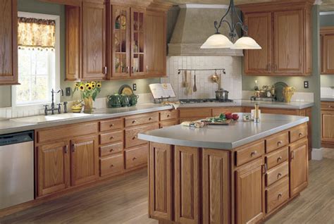 Further, red oak furnishing comes in a variety of textures, each of which is stained evenly. Herndon Oak Kitchen Cabinets Detroit, - MI Cabinets