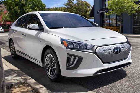 Best Electric Cars For 2020 Autotrader