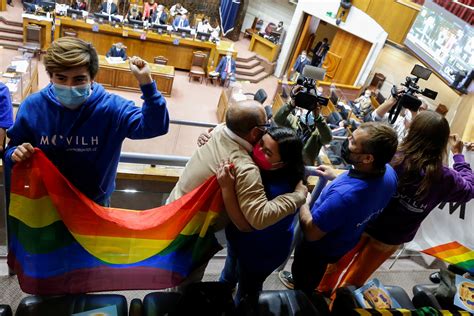 Chile Aprueba Ley De Matrimonio Igualitario Y Se Suma A Una Tendencia En América Latina