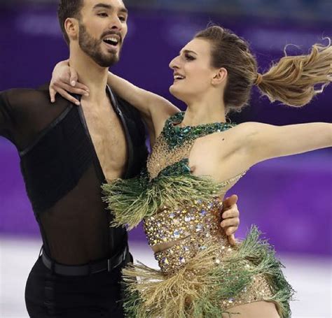 Papadakis Gabriella Wardrobe Malfunction Dancer Embarrassing Olympics