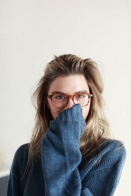 Oversized Sweater Style Fashion Girls With Glasses