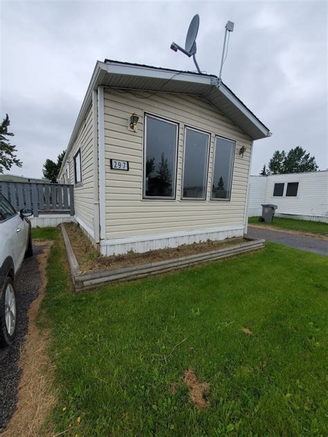 Mobile Home For Sale In Calgary Ab 2 Bed 1 Bath Home At Calgary