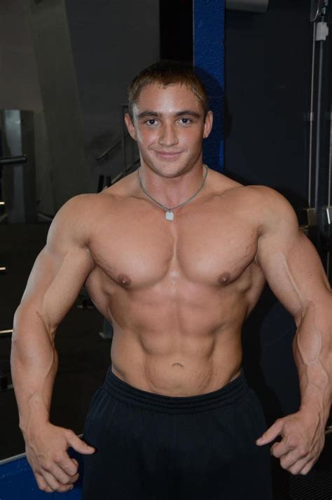 The Beauty Of Male Muscle Brad