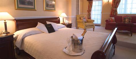 Where is golden court hotel @ taman pelangi located? Burleigh Court Hotel | Luxury Hotel | Golden Valley | The ...