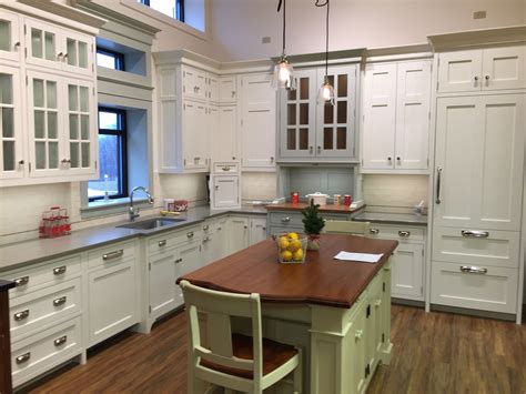 Becoming more and more popular in condos and new construction is flat panel cabinetry. CrownPoint showroom Claremont NH - cabinetry but make it ...