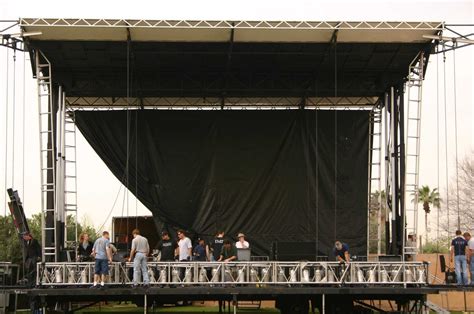 Stageline Sl320 For Parades Concerts And Large Events Usa Party Rental