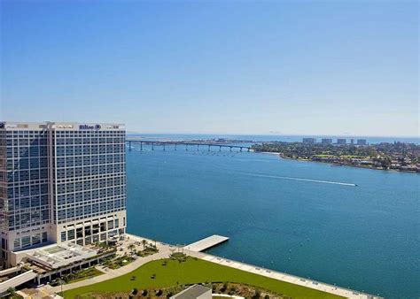 Hilton San Diego Bayfront Updated 2021 Prices Hotel Reviews And