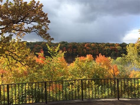 Get Out Se Minnesota Hits Peak Fall Color As Season Ebbs Mpr News