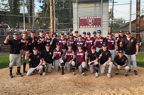 Prep Baseball Roundup With Backs Against The Wall Montesano Wins League Title The Daily World