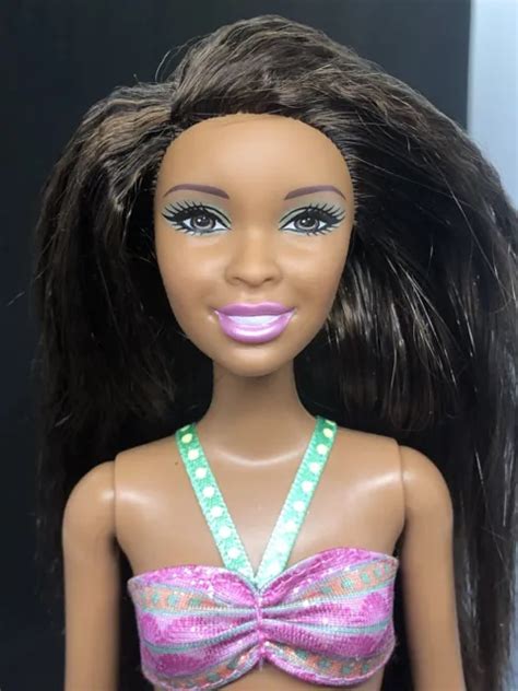 Beach Nikki Barbie Doll Swimsuit Flat Feet Crimped Hair African For