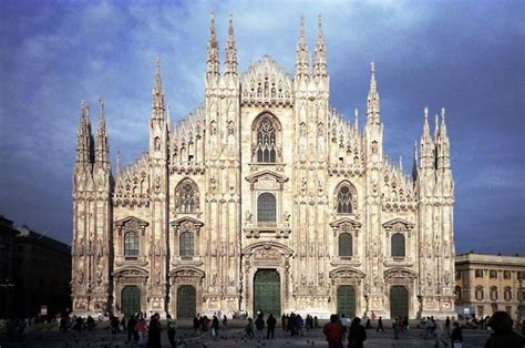 12 fun facts about milan cathedral en 2020 cathédrale italie