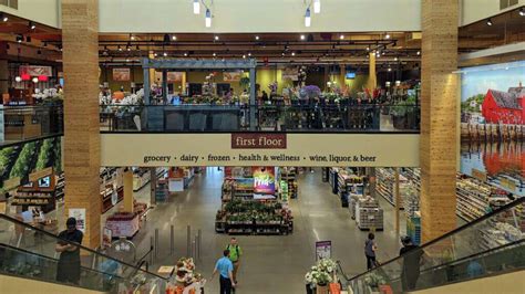 Wegmans Mall Supermarket End Could Signal Future Trend