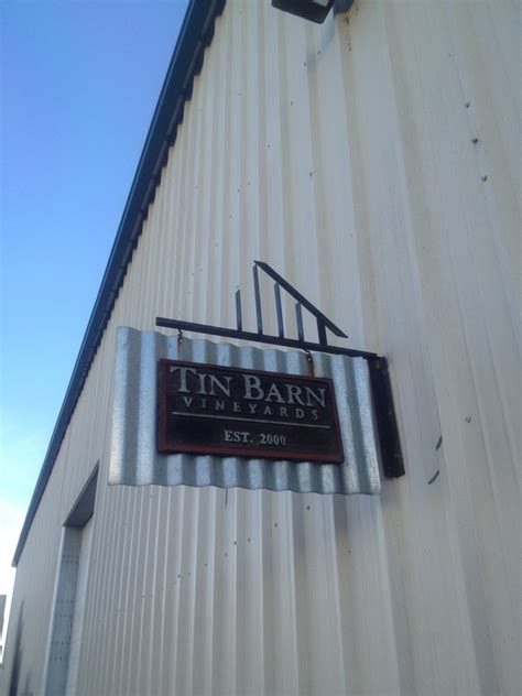 Tin barn vineyards produces single vineyard wines highlighting the true character of sonoma county. Tin Barn Vineyards - Beautiful Wine in a Storage Facility ...