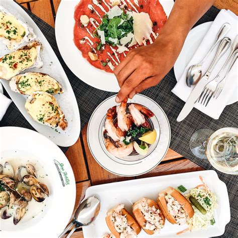 (all those tables having been full when we arrived for. Vancouver Dining: Happy Hour #onRobson | Robson Street ...