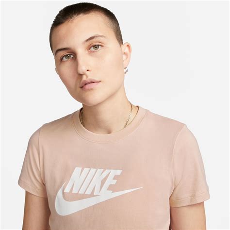 Nike Futura T Shirt Ladies Regular Fit T Shirts