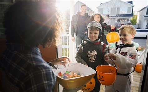 When Do Kids Become Too Old For Trick Or Treating Star 106