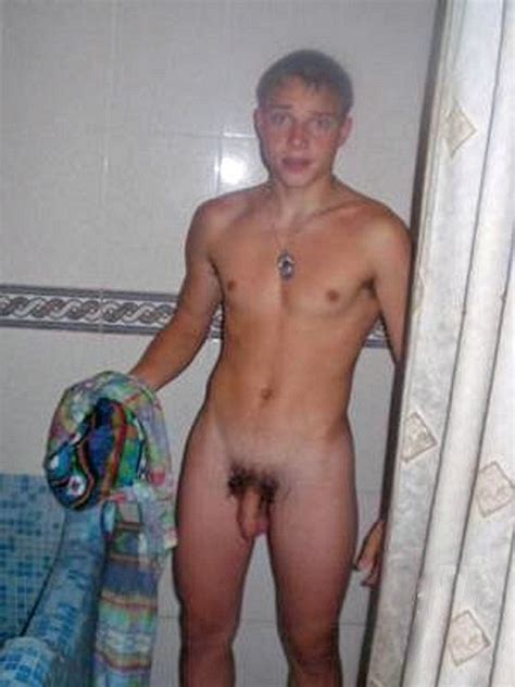 Men Naked Outdoor Shower Nude