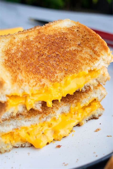Best Grilled Cheese Sandwich One Pan Quick And Easy Grilled Cheese
