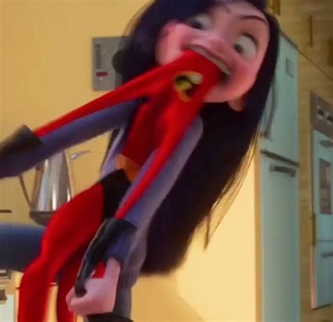 More Of Angry Violet Incredibles 2 Incredibles2 Violet Parr Cartoon Pics Disney Memes