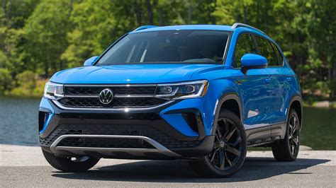 2022 Volkswagen Taos First Drive Review: 31 MPG, but Ultimately Not ...