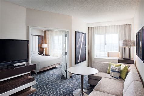 The bedroom set comes with two matching nightstands. Dallas Suites | Dallas Marriott Suites Medical/Market Center