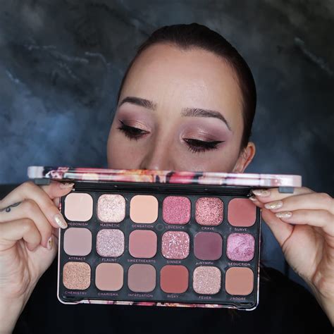 Revolution Forever Flawless Eyeshadow Palette Allure Pink Panda