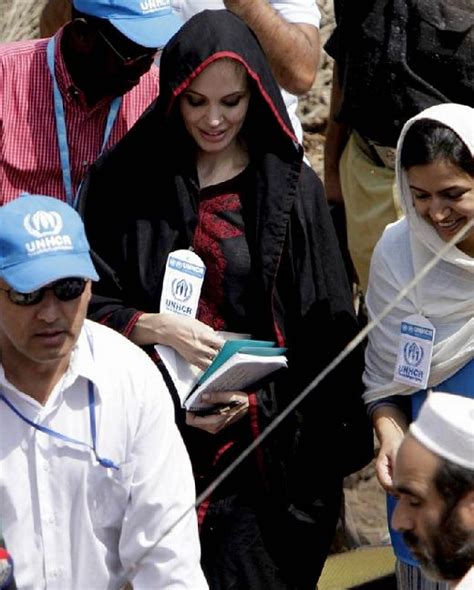 Angelina Jolie Wears The Hijab Barmait