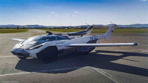The Worlds First Flying Car Builds An Airport Carlike