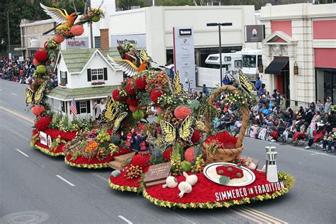 Best 2017 Rose Parade Photos Floats Marching Bands And Rose Queen