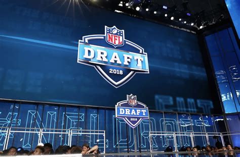 This allows us to evaluate team needs, team standings, prospect a mock draft is a prediction of the actual draft results. NFL Draft Tracker: Live UPDATES | CLNS Media