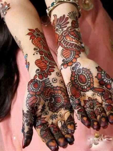 She 9 Style Beautiful Pakistani Eid Hand Mehndi Designs 2012