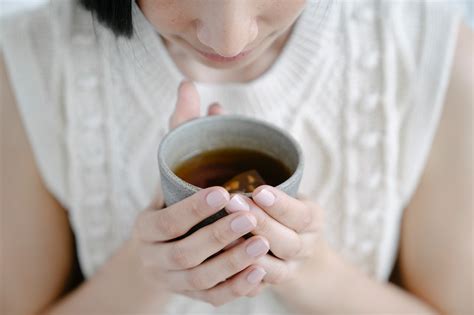 Πράσινο ή μαύρο τσάι Πώς να το επιλέξεις ανάλογα με το τι ζητά ο
