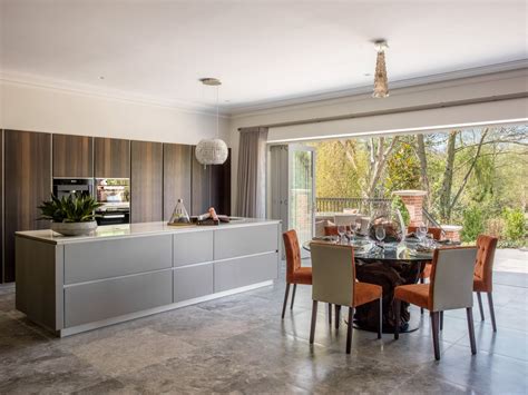 Look Around £375m Alderbrook House In Weybridge Surrey Live