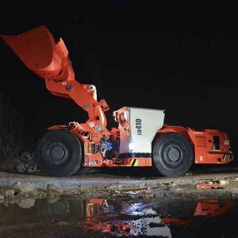 Lhd Diésel Toro™ Lh410 Sandvik Mining And Rock Technology Para Obras Subterráneas