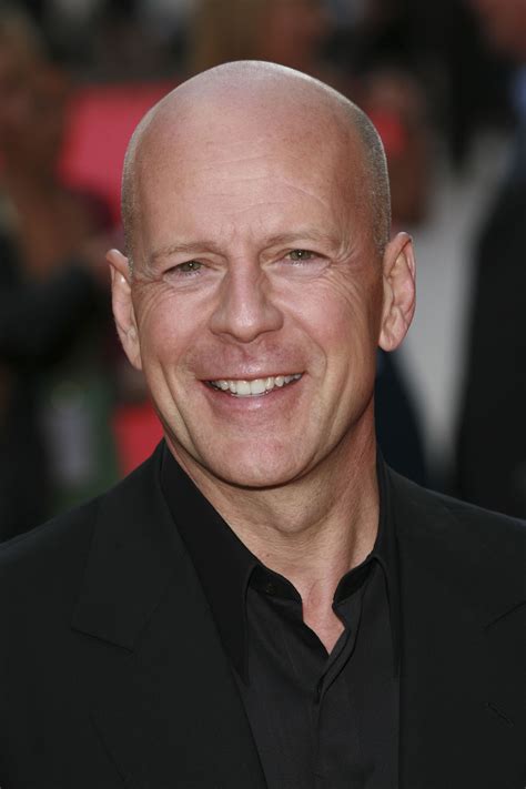 Bruce Willis Hd Wallpapers High Definition Free Background