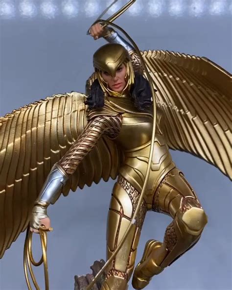 Merchandise Clip Wonder Woman 1984 Golden Armor By Iron Studios R