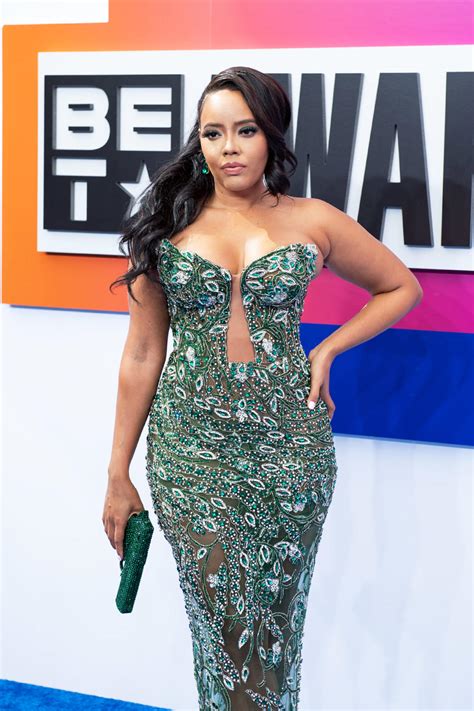 Angela Simmons apologizes for bringing gun-shaped purse to BET Awards