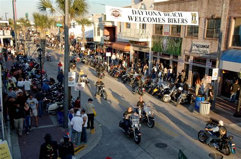 Harley davidson indonesia bikes price list 2021. List of Harley-Davidson Events for Bike Week - Harley ...