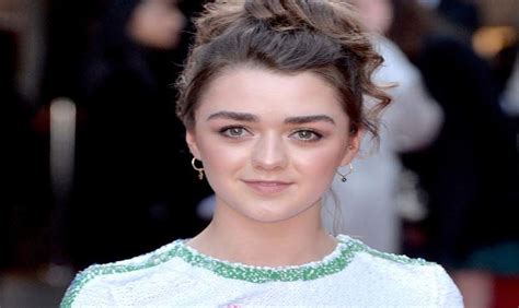 Maisie Williams Age Career Net Worth Boyfriend Game Of Thrones