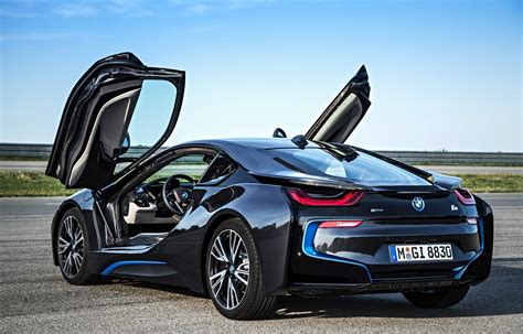 Bmw also produces many of its vehicles in the united states, including the bmw x5 and bmw x6. BMW i8 Luxury Car - Luxury Things
