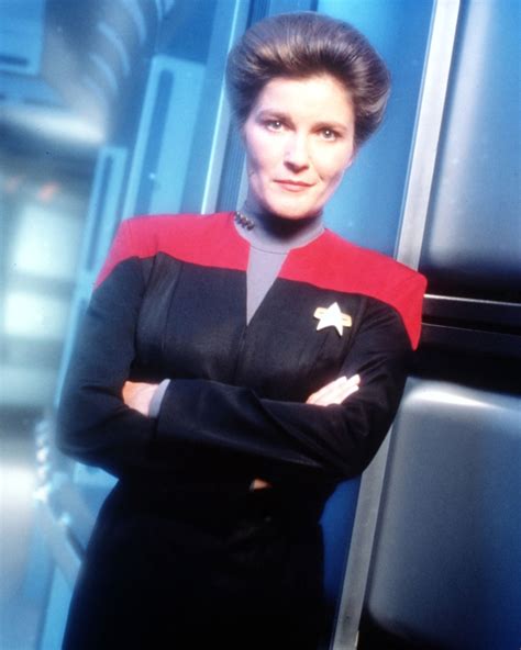 Captain Janeway Star Trek Women Photo 10917651 Fanpop