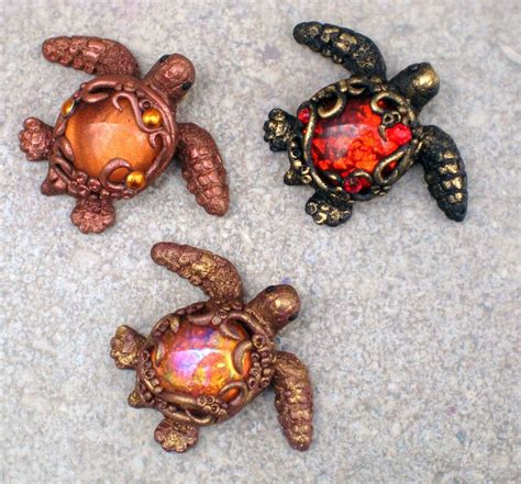 this fabulous glammed up turtle tutorial is from chris crossland using a mould from best