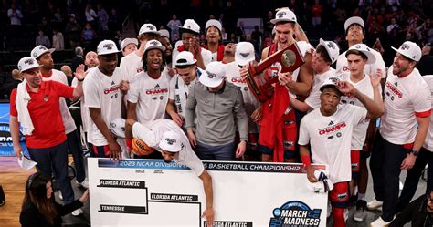 Mens Ncaa Tournament 2023 Saturdays Elite Eight Winners And Losers