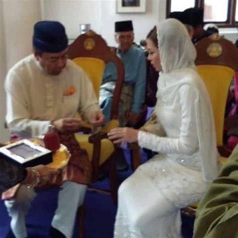 Norjuma gembira ditemani insan istimewa semasa mstar. Norashikin Abdul Rahman Biodata RTM Kahwin Sultan Selangor