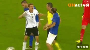 Reaction gifs, gaming gifs, funny gifs and more on gfycat. Thomas Müller - Greatest Troll in Football History LUSTIG, Funny Moments animated gif