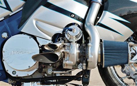True, the gsx1300r hayabusa doesn't quite handle all that power (and weight) too brilliantly sometimes, but it remains a supremely comfortably. Suzuki GSXR 1300 Hayabusa 2008 Turbo de Ricks Custom ...