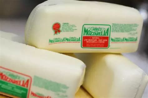 Mozzarella is a traditionally southern italian cheese made from italian buffalo's milk by the pasta filata method. What is the best brand of mozzarella cheese to use on a ...