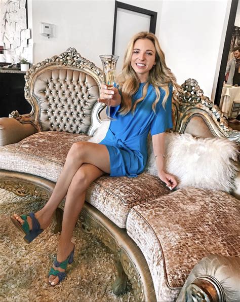 Nonton film terbaru gratis, download film terbaik di indoxxi movie. Dani Austin Blue Dress Editing Instagram Pictures | Dani ...